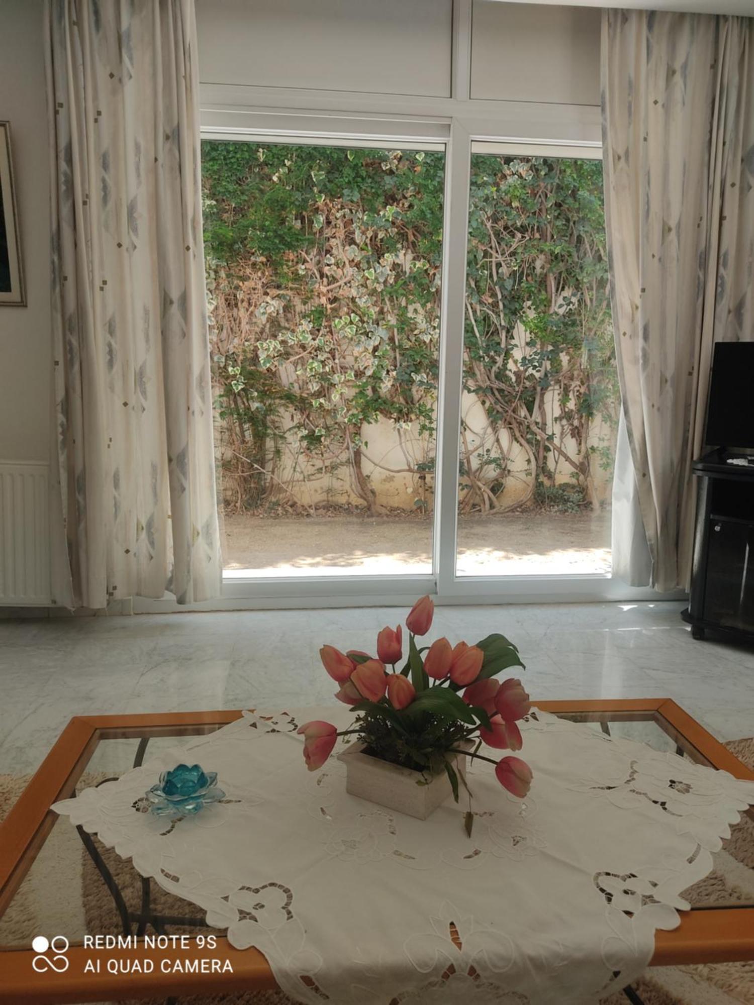 Etage De Villa Avec Jardin, Pres De L'Aireport Et Parking Prive Ariana Bagian luar foto
