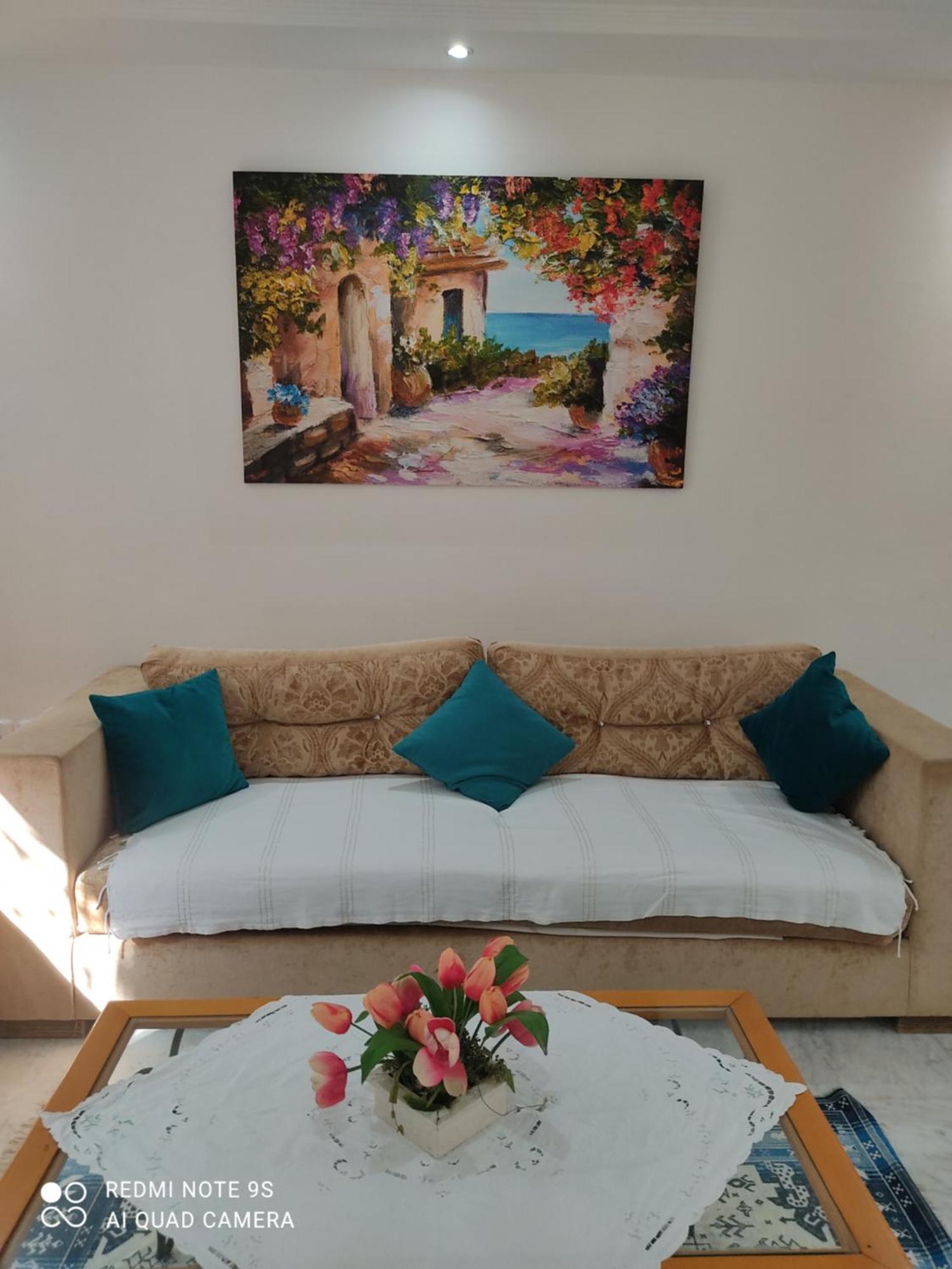 Etage De Villa Avec Jardin, Pres De L'Aireport Et Parking Prive Ariana Bagian luar foto